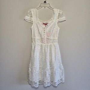 Betsey Johnson NWT Lacey White Crotcheted Fairycore Coastal Twee Mini Dress S